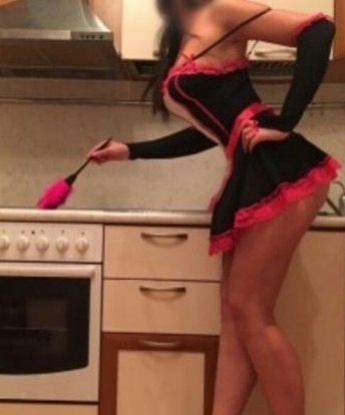 Искусительница с шикарными формами и страстным нравом ждет истинного ценителя женской красоты. Гарантирую душевное и физическое удовлетворение. Воплощу все твои сокровенные фантазии в реальность! 4765, 27 лет